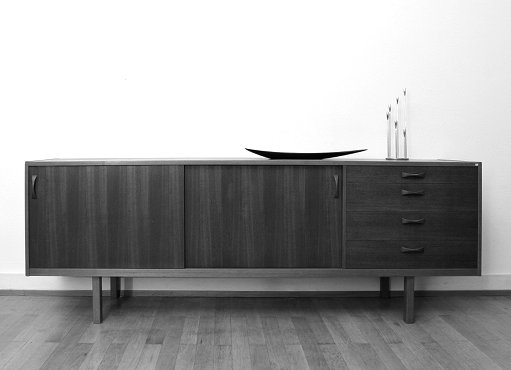 Schwedisches Sideboard Schwedisches Sideboard