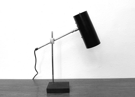 Schwarze Tischlampe um 1960 Schwarze Tischlampe um 1960