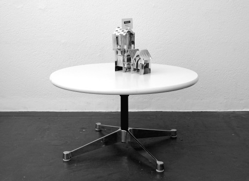Contract Table von R. und Ch. Eames Contract Table von R. und Ch. Eames