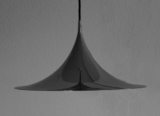 Deckenleuchte „Semi“ von C. Bonderup und T. Thorup Deckenleuchte „Semi“ von C. Bonderup und T. Thorup