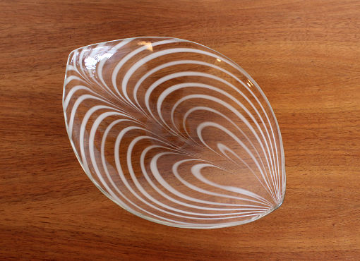 Glasschale von Maija Carlson Glasschale von Maija Carlson