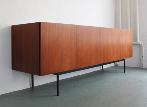 Sideboard von D. Waeckerlin