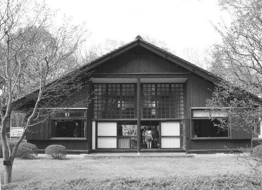 Designbutik in Japan: Wohnhäuser von Maekawa und Horiguchi Designbutik in Japan: Wohnhäuser von Maekawa und Horiguchi