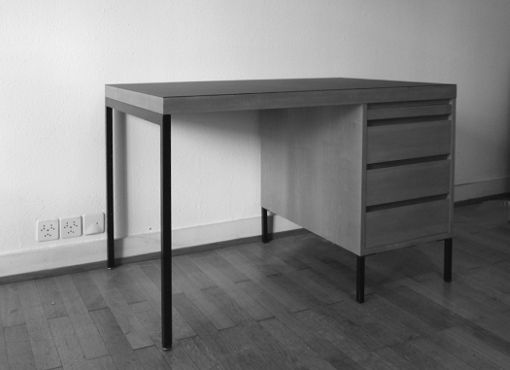 Schreibtisch von Dieter Waeckerlin Schreibtisch von Dieter Waeckerlin