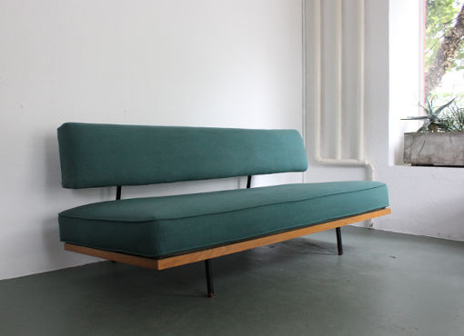 Sofa aus den fünfziger Jahren Sofa aus den fünfziger Jahren