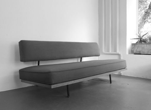 Sofa aus den fünfziger Jahren Sofa aus den fünfziger Jahren