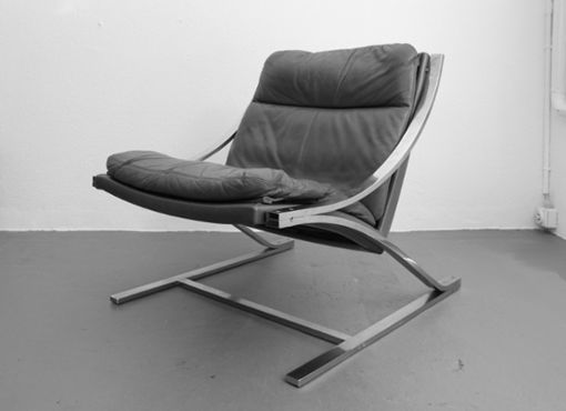 Zeta-Chair von Paul Tuttle Zeta-Chair von Paul Tuttle