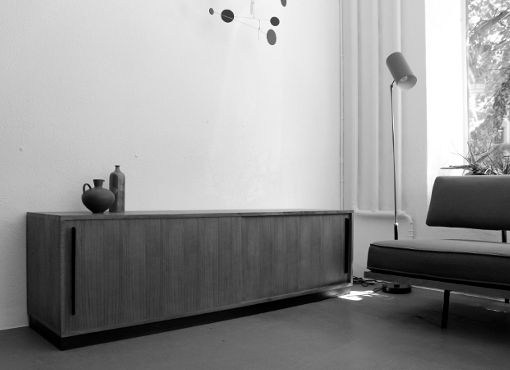 Sideboard in Nussbaum Sideboard in Nussbaum