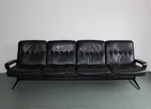 King Sofa von A. Vandenbeuck