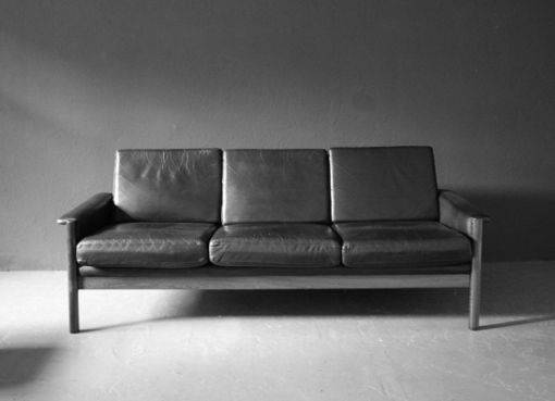 Sofa, Sessel und Hocker von K. Østervig Sofa, Sessel und Hocker von K. Østervig