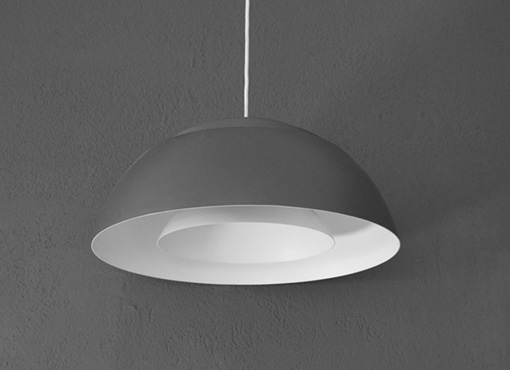 Royal Lampe von Arne Jacobsen Royal Lampe von Arne Jacobsen