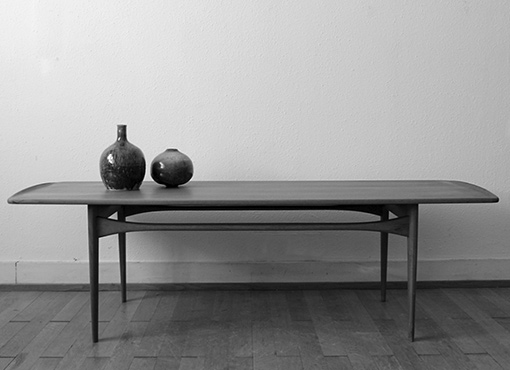 Clubtisch von Tove und Edvard Kindt-Larsen Clubtisch von Tove und Edvard Kindt-Larsen