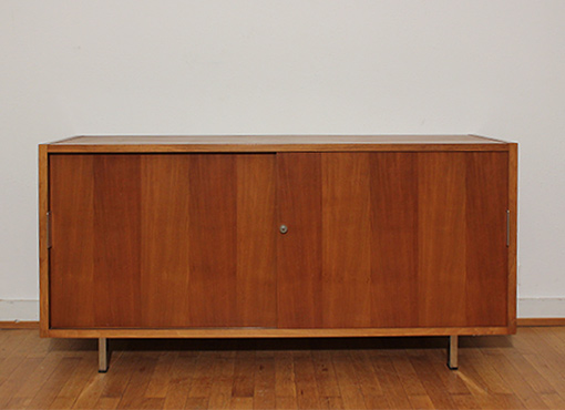 Nussbaum-Sideboard