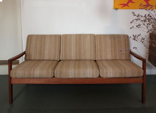 Sofa_Wanscher2