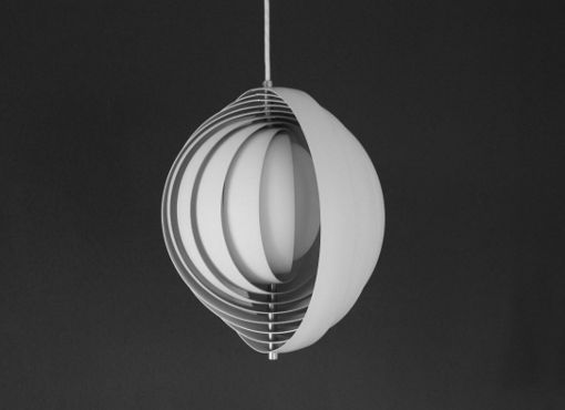 Moon-Lamp von Verner Panton Moon-Lamp von Verner Panton