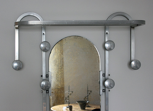Art Déco-Garderobe mit Spiegel