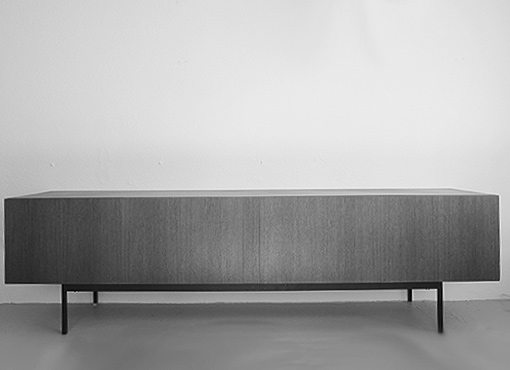 Grosses Sideboard von Dieter Waeckerlin