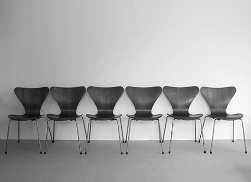 Stühle „3107“ in Teak von Arne Jacobsen Stühle „3107“ in Teak von Arne Jacobsen