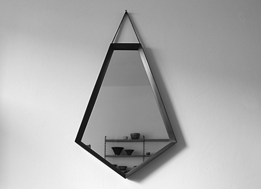 Spiegel in Diamantform Spiegel in Diamantform