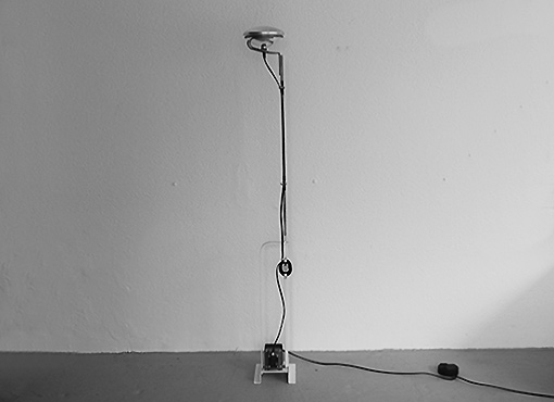Stehlampe „Toio“ von A. Castiglioni Stehlampe „Toio“ von A. Castiglioni