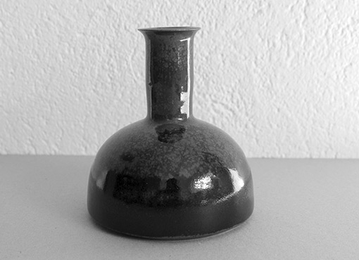 Kleine Flaschenvase von Horst Kerstan Kleine Flaschenvase von Horst Kerstan