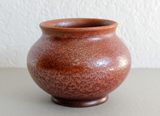 Kleine Vase von Arnold Zahner