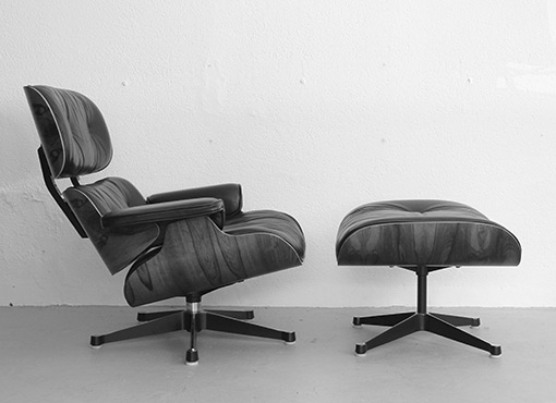 Eames Lounge Chair mit Ottomane Eames Lounge Chair mit Ottomane