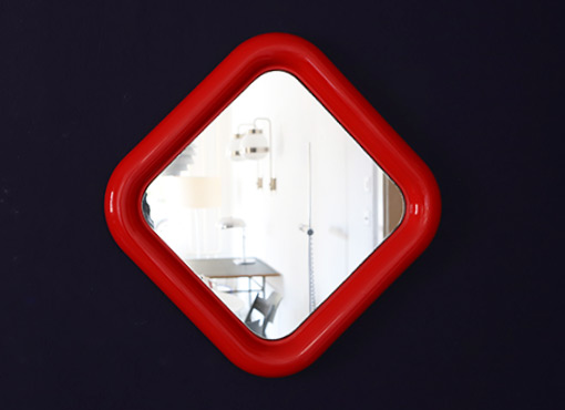 Spiegel „Delfo“ von Sergio Mazza