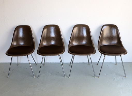 Eames Sidechairs mit Sitzpolster