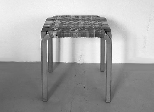 Hocker aus der Y-Serie von Alvar Aalto