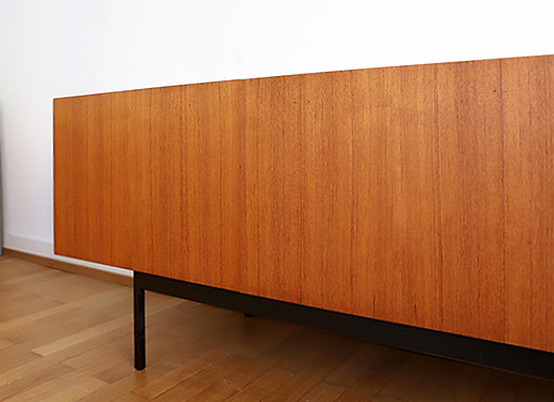 Grosses Sideboard von Dieter Waeckerlin