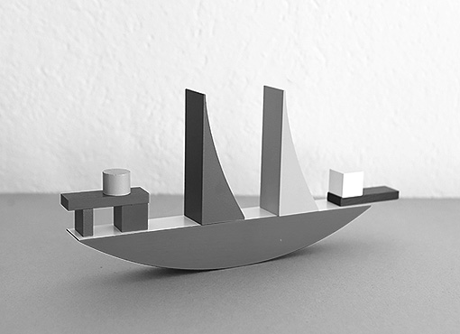 Bauhaus-Schiff von Alma Siedhoff-Bauscher Bauhaus-Schiff von Alma Siedhoff-Bauscher