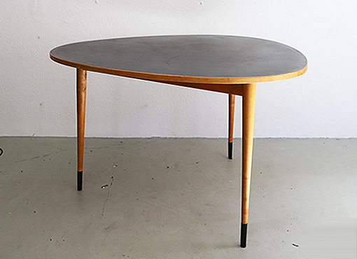 Dreirundtisch von Max Bill