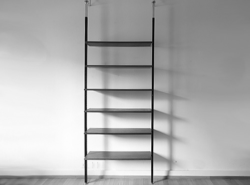 Spannstützenregal in Teak von Globus