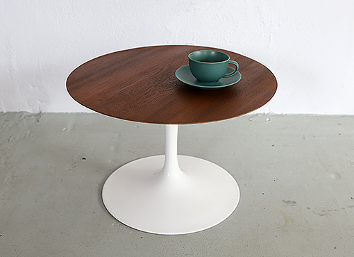 Beistelltisch von Eero Saarinen
