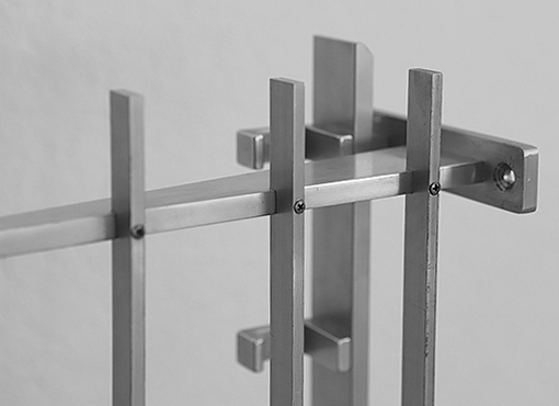Garderobe aus Aluminium
